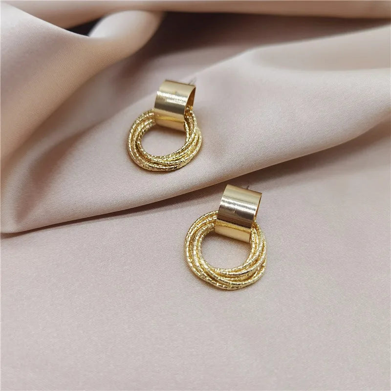 Retro Metal Gold Circle Stud Earrings